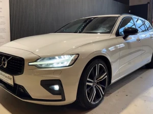 VOLVO V60 Thumbnail 8