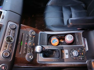 RANGE Rover Thumbnail 5