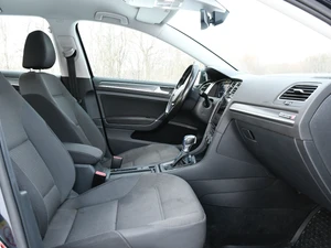 VOLKSWAGEN Golf Thumbnail 9