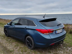 HYUNDAI I40 Thumbnail 2