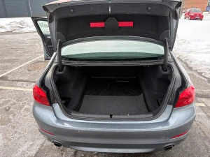BMW 5-Serie Thumbnail 9