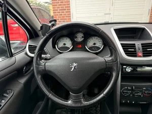 PEUGEOT 207 Thumbnail 4