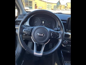 KIA Stonic Thumbnail 7