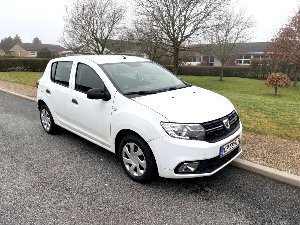 DACIA Sandero Thumbnail 1