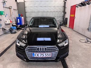 AUDI A4 Thumbnail 10