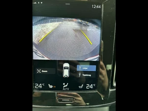 VOLVO Xc40 Thumbnail 12