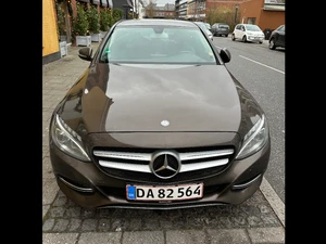 MERCEDES-BENZ C-Klasse Thumbnail 3