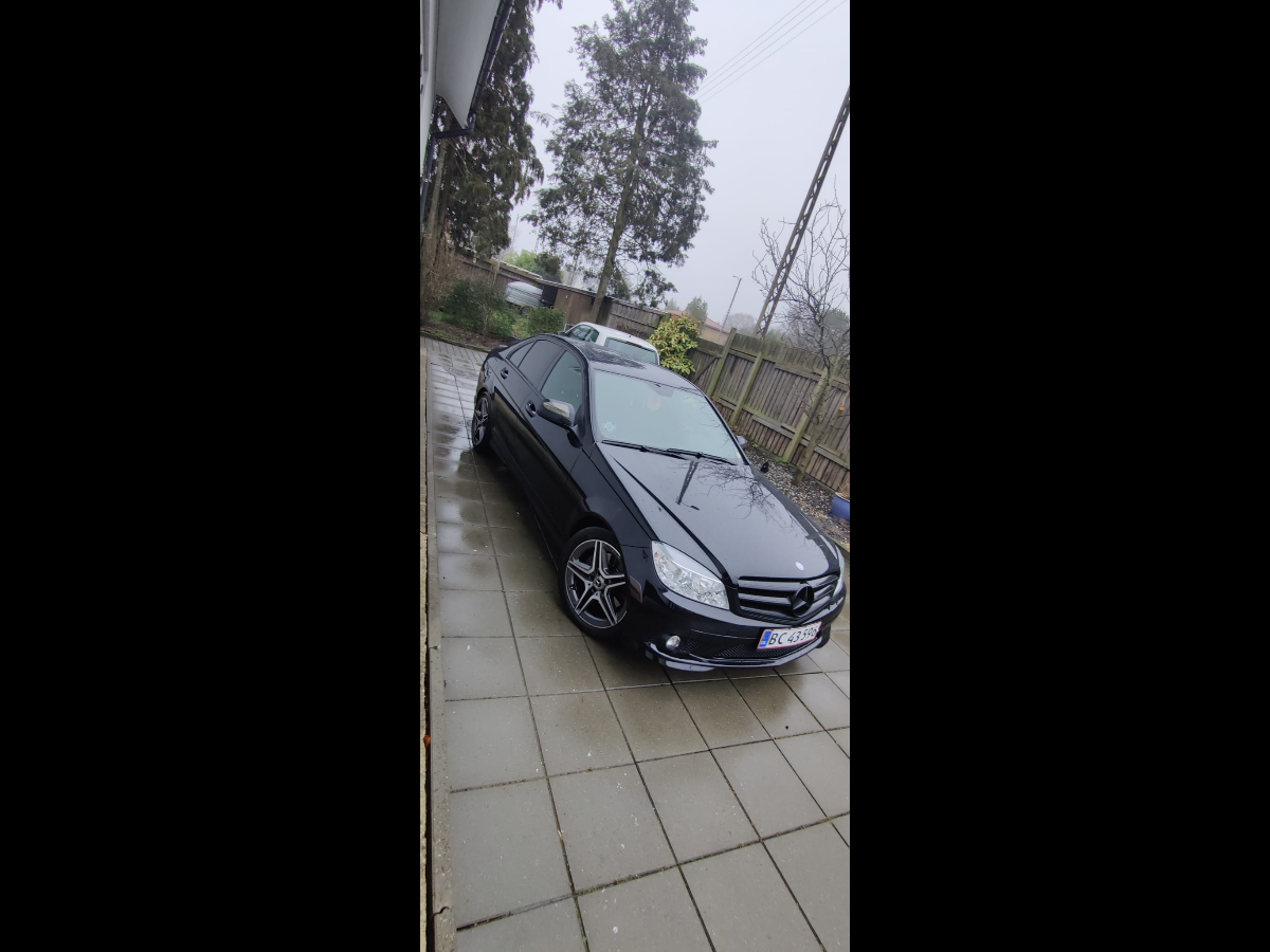 MERCEDES-BENZ C350 Sport