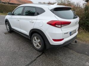 HYUNDAI Tucson Thumbnail 4