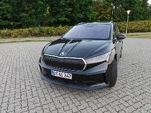 SKODA Enyaq 80 Thumbnail 2