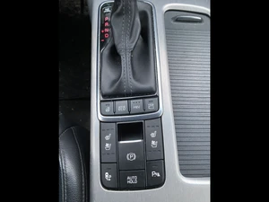 KIA Optima Thumbnail 5