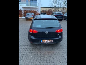 VOLKSWAGEN Golf Thumbnail 5