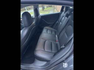 TESLA Model 3 Thumbnail 8