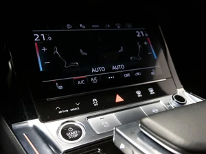 AUDI E-Tron 55 Thumbnail 8
