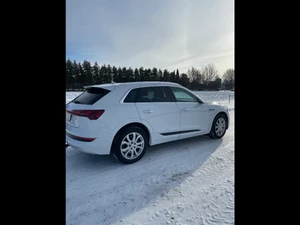 AUDI E-Tron 55 Thumbnail 5