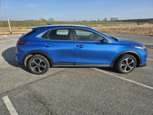 KIA Xceed Thumbnail 6