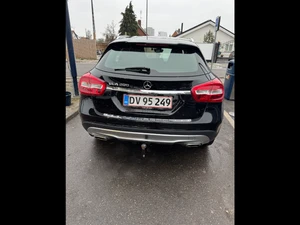 MERCEDES-BENZ Gla 200 Thumbnail 8