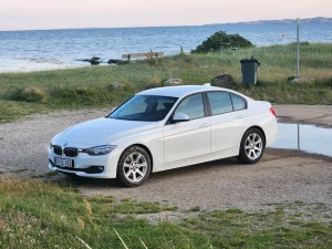 BMW 3-Serie Thumbnail 1