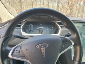 TESLA S Thumbnail 10