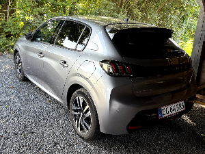 PEUGEOT 208 Thumbnail 7