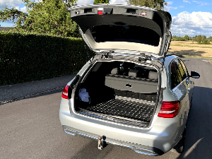 MERCEDES-BENZ C-Klasse Thumbnail 4