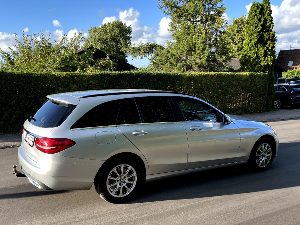 MERCEDES-BENZ C-Klasse Thumbnail 2