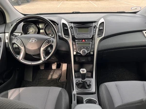 HYUNDAI I30 Thumbnail 5