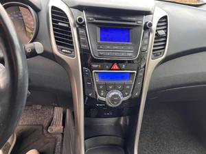 HYUNDAI I30 Thumbnail 3