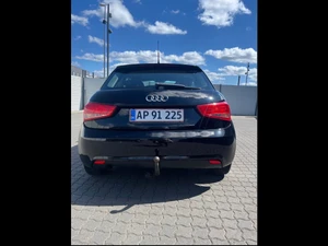 AUDI A1 Thumbnail 3