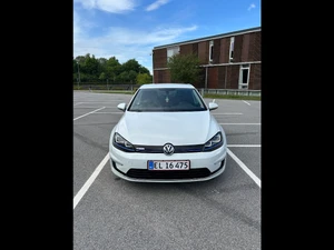 VW E-Golf Thumbnail 1