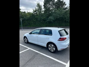 VW E-Golf Thumbnail 4