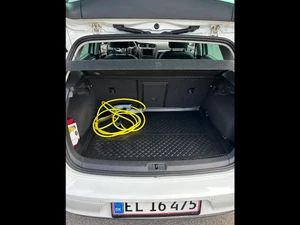 VW E-Golf Thumbnail 3