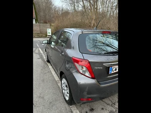 TOYOTA Yaris Thumbnail 6