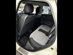 RENAULT Captur Thumbnail 5