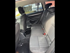 SKODA Octavia Thumbnail 2