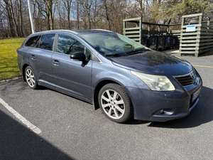 TOYOTA Avensis Stw Thumbnail 1