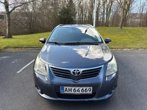 TOYOTA Avensis Stw Thumbnail 7