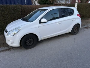 HYUNDAI I20 Thumbnail 1