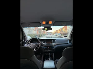 HYUNDAI Tucson Thumbnail 10