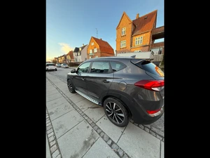 HYUNDAI Tucson Thumbnail 5