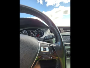 VOLKSWAGEN Golf Thumbnail 8