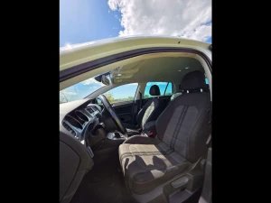 VOLKSWAGEN Golf Thumbnail 5