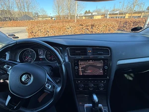 VOLKSWAGEN Golf Variant Thumbnail 9