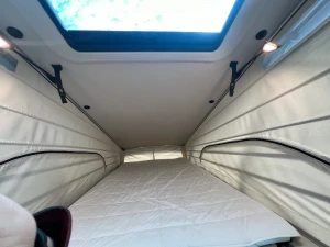 MERCEDES-BENZ Marco Polo Thumbnail 6