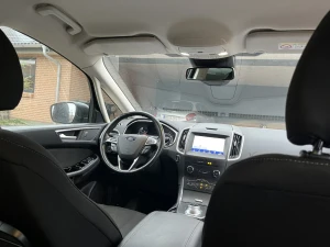 FORD S-Max Thumbnail 4