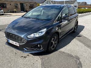FORD S-Max Thumbnail 1