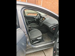 FORD Focus Thumbnail 3
