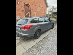 FORD Focus Thumbnail 2