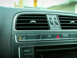 VOLKSWAGEN Polo Thumbnail 11