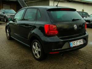 VOLKSWAGEN Polo Thumbnail 2